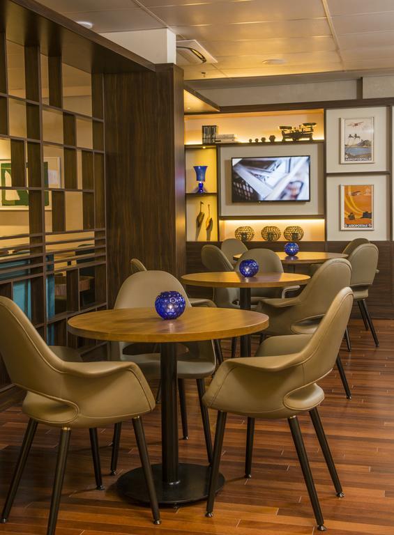 Hotel Luzeiros Recife Kültér fotó The lounge at the airport
